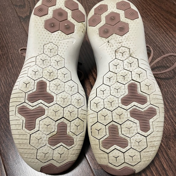 Nike pink slip on/lace up sneaker. Size 6.5 - Picture 6 of 7